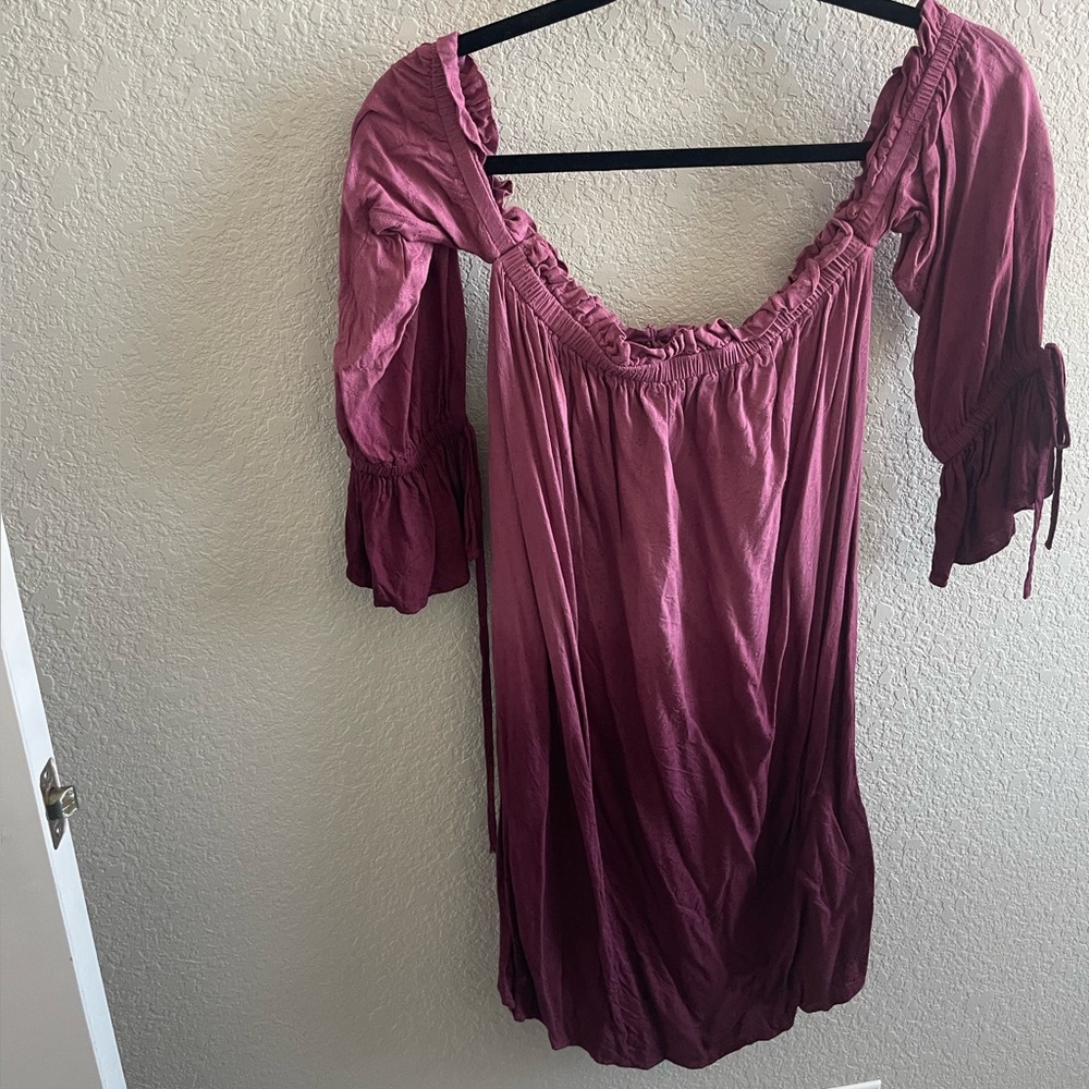 American Eagle off shoulders ombré dress size small